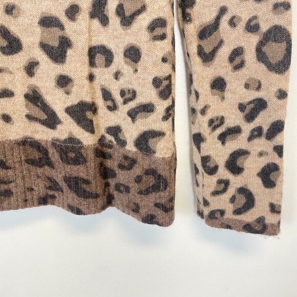 Magaschoni 100% Cashmere Leopard Print Sweater - Picture 2 of 11